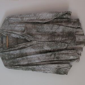 Made in Italy loose fit blouse adjustable sleeves